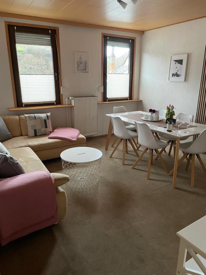 Ferienwohnung Metzen Burg  المظهر الخارجي الصورة